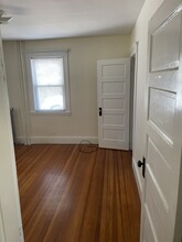 229 River St in Newton, MA - Building Photo - Building Photo