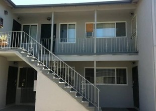 12707 Vanowen St in North Hollywood, CA - Building Photo - Building Photo