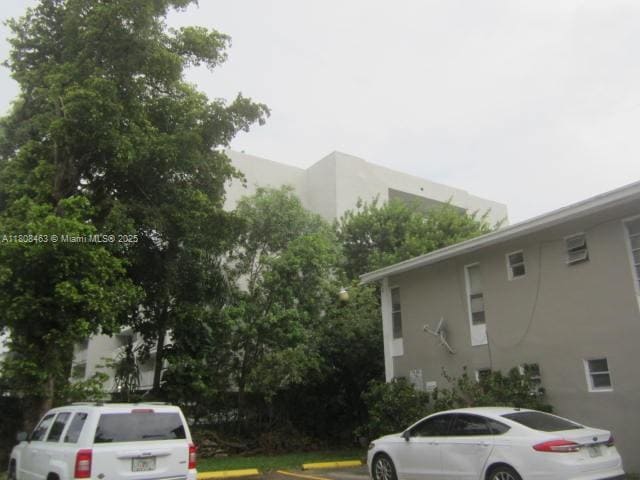 property at 1525 NW 19th Terrace