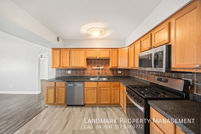 10440 Natoma Ave-Unit -Unit 6 in Chicago Ridge, IL - Building Photo - Building Photo