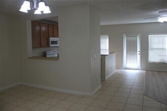 2102 Jeremiah Way in Kissimmee, FL - Building Photo - Building Photo