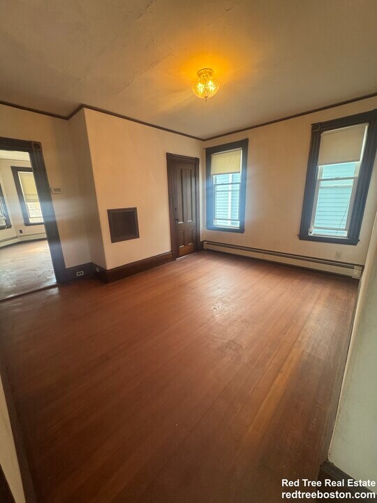 86 Chestnut Pl in Brookline, MA - Building Photo