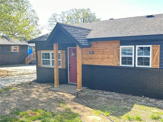 1880 Kaywood Ln in Fayetteville, AR - Building Photo - Building Photo
