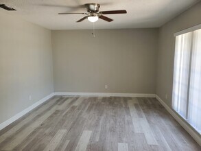 154 SE Selva Ct in Port St. Lucie, FL - Building Photo - Building Photo