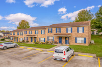 Farmington Oaks Apartments in Crittenden, KY - Foto de edificio - Building Photo