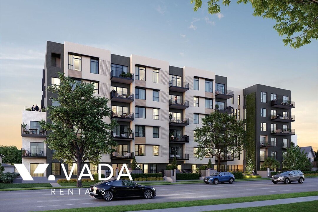 2235 E Broadway in Vancouver, BC - Building Photo