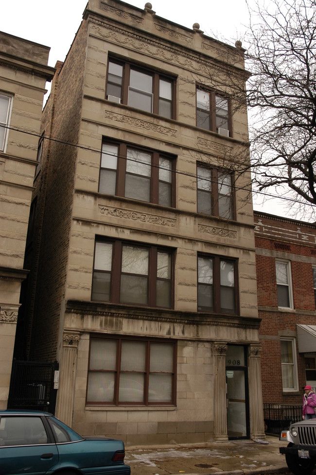 908 S Loomis St in Chicago, IL - Foto de edificio - Building Photo