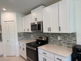 19942 Green Pasture Rd in Lehigh Acres, FL - Building Photo