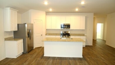 3715 Zoeys Wy in Fulshear, TX - Building Photo - Building Photo