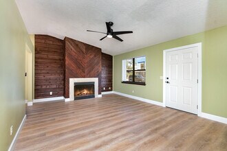 158 Shalimar Ave NW in Palm Bay, FL - Building Photo - Building Photo
