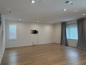 1580 Blue Moon Ln in Roseville, CA - Building Photo - Building Photo