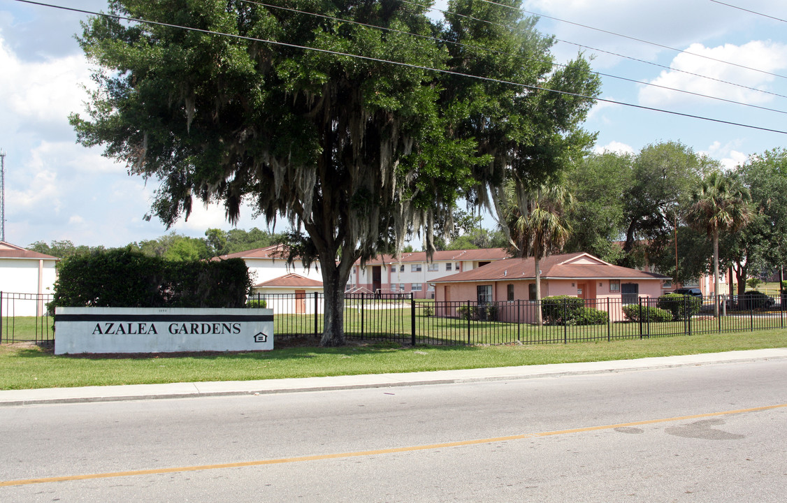 Azalea Gardens in Bartow, FL - Building Photo