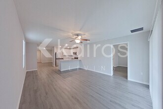 8688 SW 43rd Ter in Ocala, FL - Foto de edificio - Building Photo