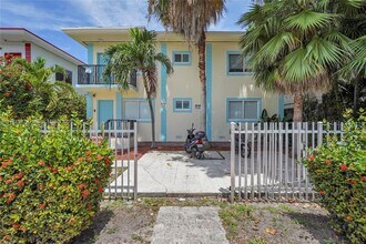 1135 Euclid Ave in Miami Beach, FL - Building Photo - Building Photo