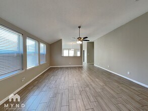 1224 Mockingbird Dr in Aubrey, TX - Building Photo - Building Photo