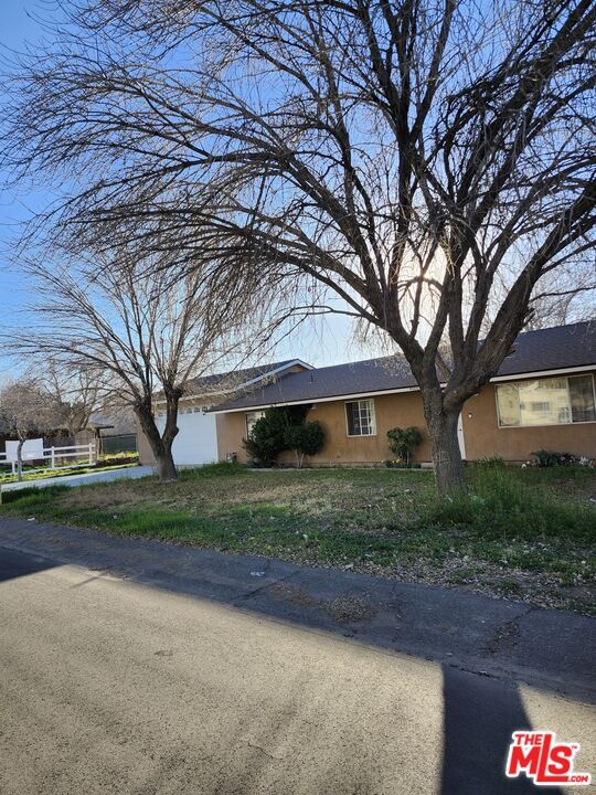 property at 40607 166th St E