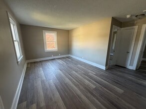 221 Spruce St W in Wilson, NC - Building Photo - Building Photo