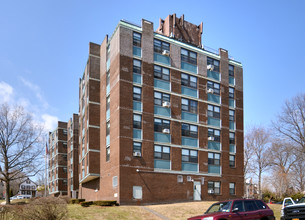 Brooksville Terrace in Port Chester, NY - Building Photo - Building Photo