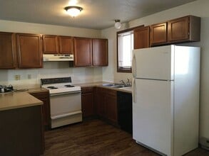 4914 Basswood Dr in Loveland, CO - Building Photo - Building Photo