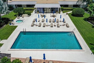 3545 S Ocean Blvd in Palm Beach, FL - Building Photo - Building Photo