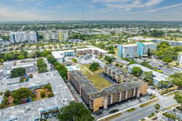 Tallwood in Hollywood, FL - Foto de edificio - Building Photo