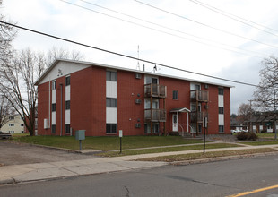 Prairie Home Apartments in St. Cloud, MN - Building Photo - Building Photo