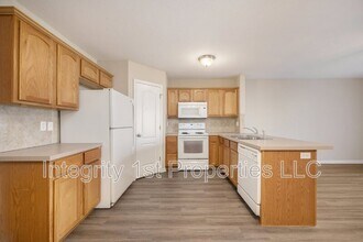 5930 NW 91st Terrace in Kansas City, MO - Building Photo - Building Photo