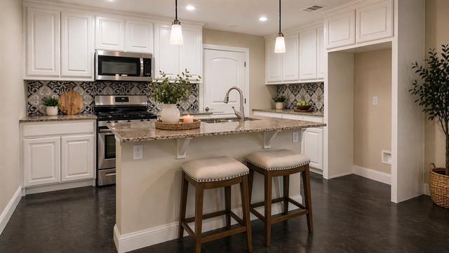 212 E Walker St in Denison, TX - Building Photo - Building Photo