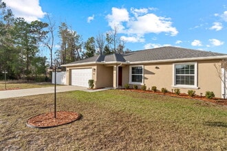 5587 SW 128th Pl in Ocala, FL - Building Photo - Building Photo