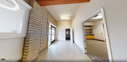 4216 Shasta Dam Blvd in Shasta Lake, CA - Foto de edificio - Building Photo