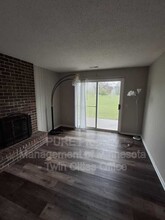 9468 Kingsview Ln N in Maple Grove, MN - Building Photo - Building Photo