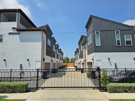 611 Emile St in Houston, TX - Building Photo