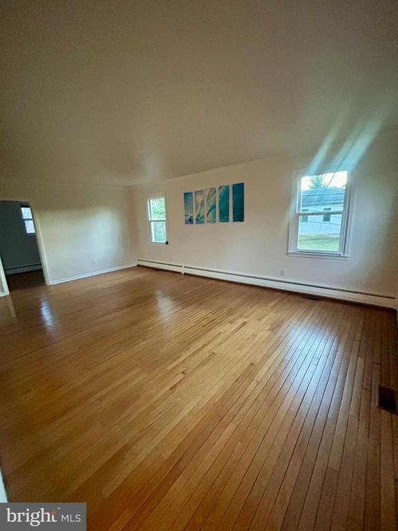 1007 Jones Rd in Conshohocken, PA - Building Photo - Building Photo