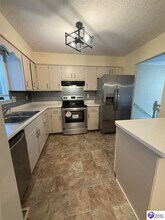 105 Candy Ct in Radcliff, KY - Building Photo - Building Photo