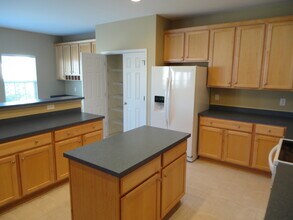 3227 Enchanting Way in Raleigh, NC - Foto de edificio - Building Photo