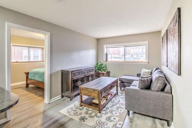 property at 3844 Park Ave