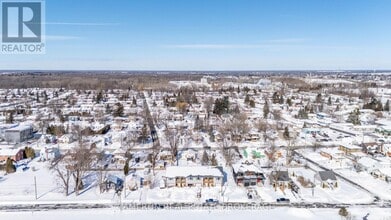 14 King St in Cornwall, ON - Building Photo - Building Photo