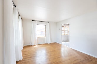 3118 28th Ave S in Minneapolis, MN - Building Photo - Building Photo