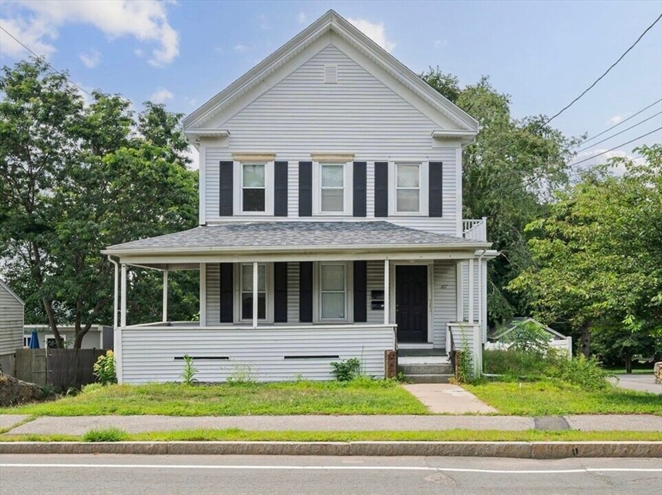 167 Middle St in Braintree, MA - Building Photo