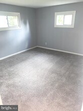1881 Williamstown Rd-Unit -B in Sicklerville, NJ - Foto de edificio - Building Photo