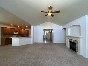 492 Shadetree Trail in Twin Falls, ID - Building Photo - Building Photo