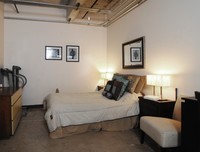 Lancaster Loft in Fort Worth, TX - Foto de edificio - Interior Photo