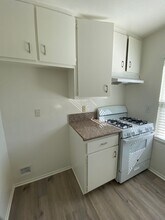 2653 Phipps Ave in Simi Valley, CA - Building Photo - Building Photo