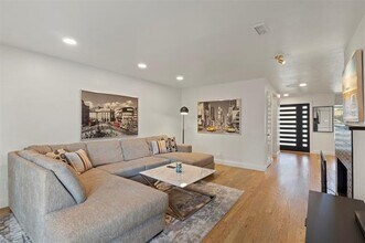 7510 Riverbrook Dr in Dallas, TX - Building Photo - Building Photo