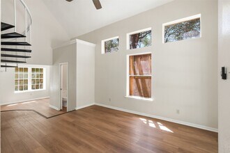 5515 Strack Rd in Houston, TX - Building Photo - Building Photo