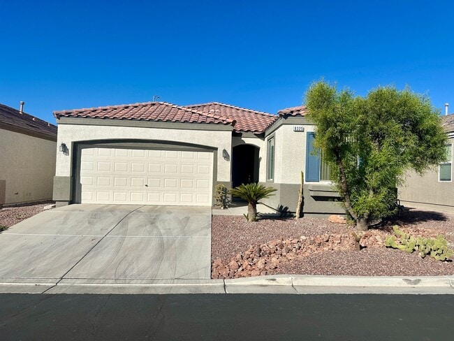 8325 Aspen Village St