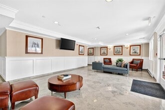 225 Stanley Ave in Mamaroneck, NY - Building Photo - Building Photo