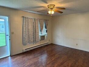 210 S Walnut St in Atlanta, IN - Building Photo - Building Photo