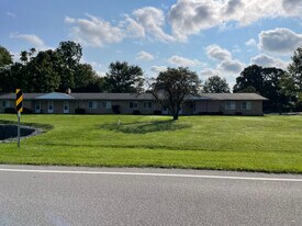 8396 N Akins Rd in North Royalton, OH - Building Photo