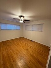 3212 NW 65th St, Unit 3212 A in Seattle, WA - Foto de edificio - Building Photo